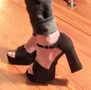 Club X Marilyn black platform shoes sz 7.5